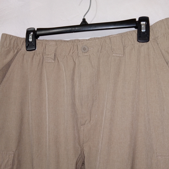 Reel Legends Convertible Pants Mens Large Khaki Zip Off Cargo Outdoor Hiking - Picture 3 of 13